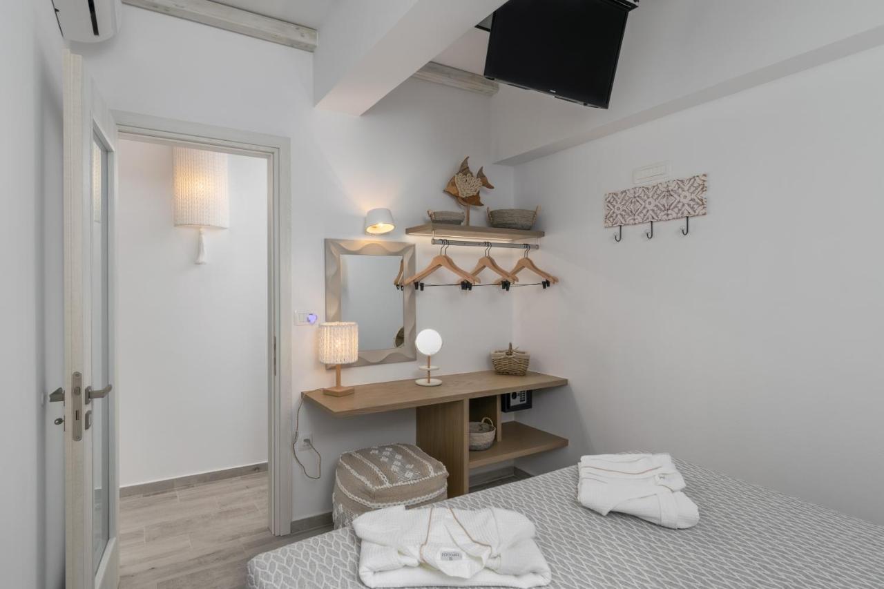 آداماس Orama Suites Milos المظهر الخارجي الصورة