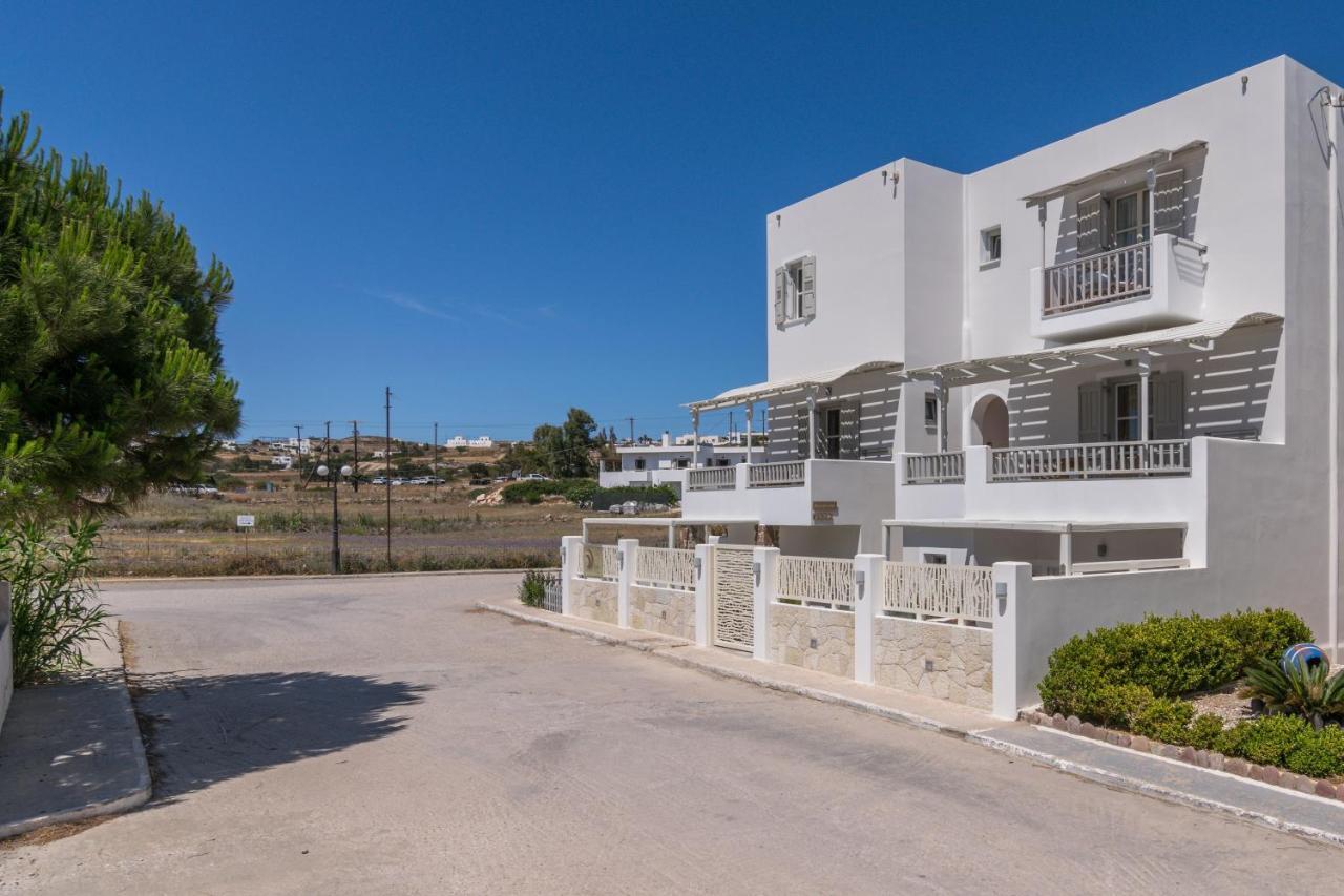 آداماس Orama Suites Milos المظهر الخارجي الصورة