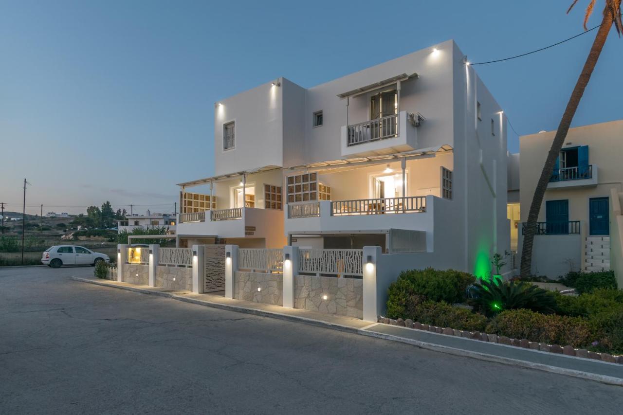 آداماس Orama Suites Milos المظهر الخارجي الصورة