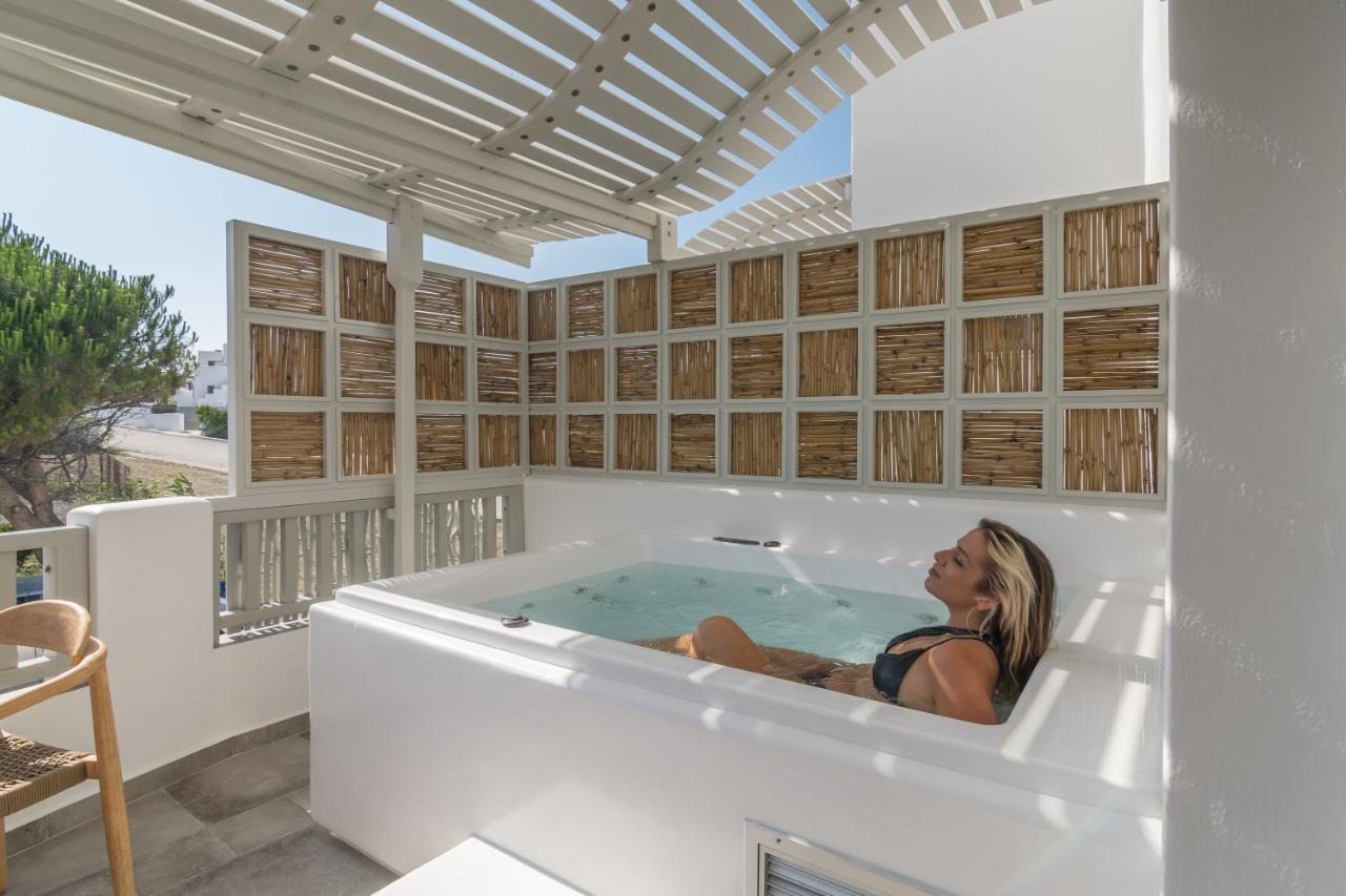آداماس Orama Suites Milos المظهر الخارجي الصورة